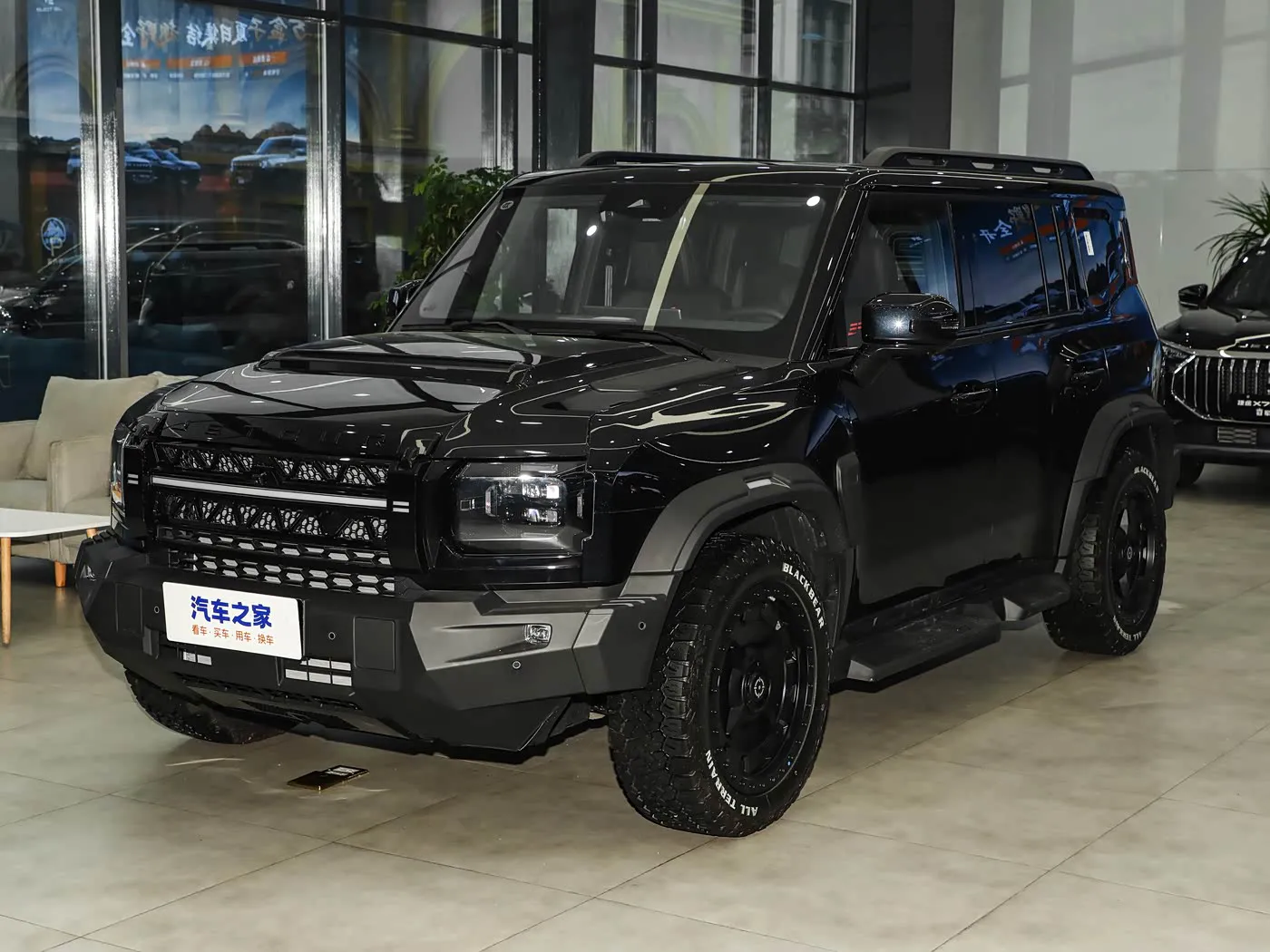 Jetour Traveler 2025 Model 2.0TD DCT 4WD Silver Dragon Wing Air 5-Seater