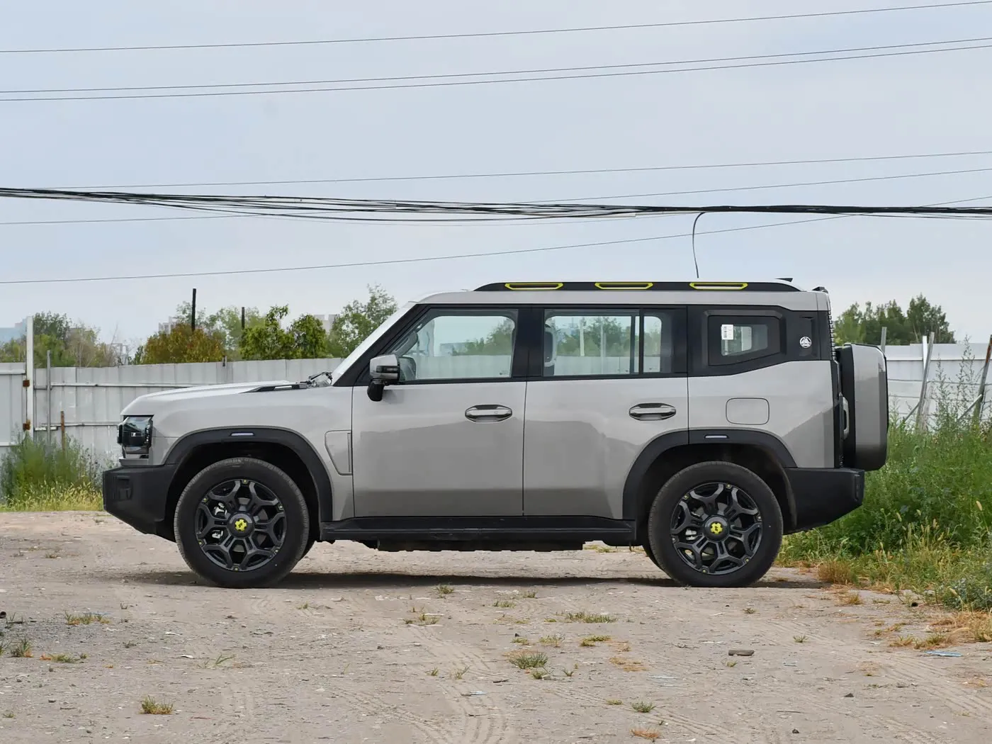 Jetour ShanHai T2 1.5TD DHT 208km FWD Forest Edition