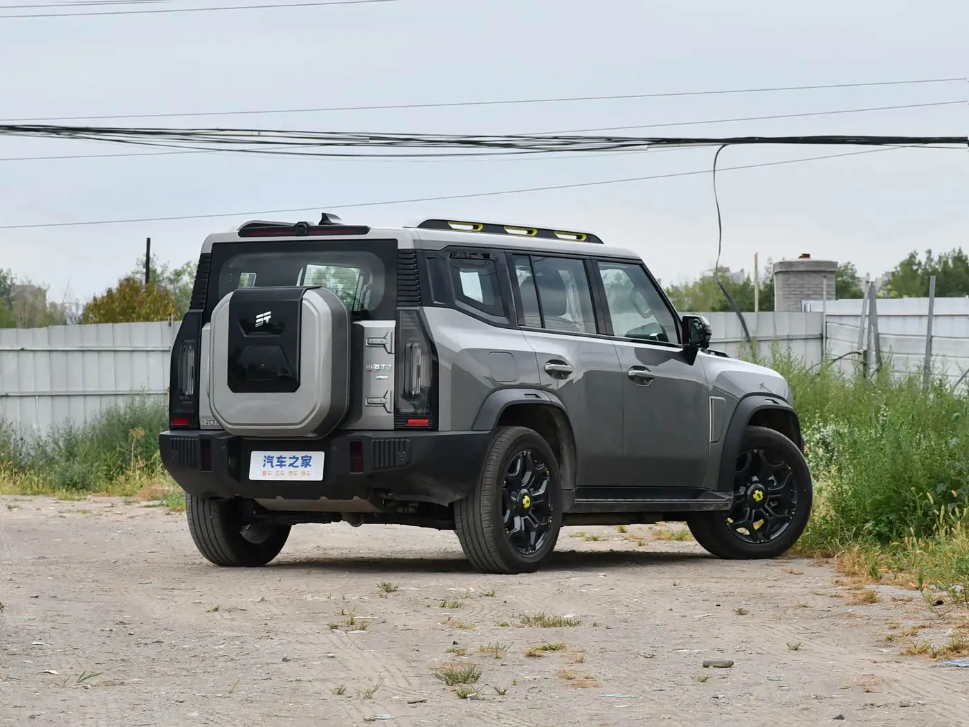 Jetour ShanHai T2 1.5TD DHT 208km FWD Forest Edition