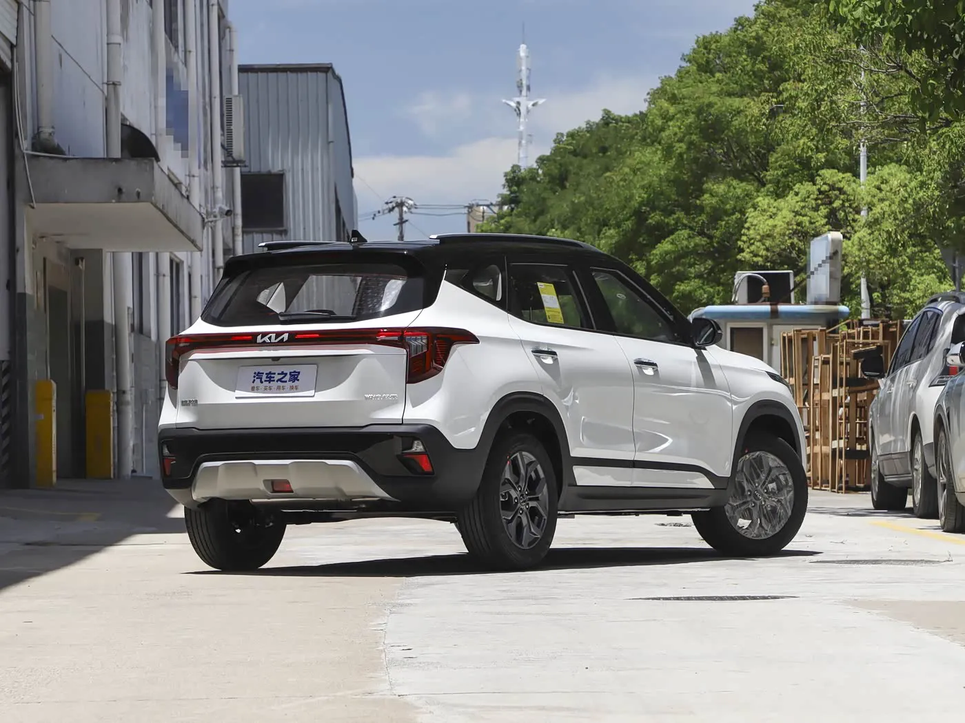 Kia Seltos 2023 1.5L IVT Luxury Edition