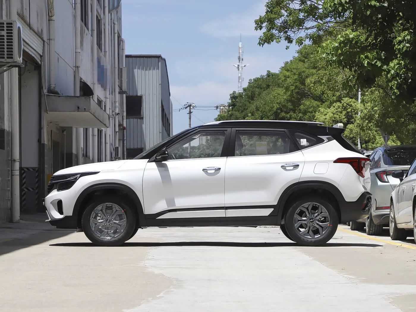 Kia Seltos 2023 1.5L IVT Luxury Edition