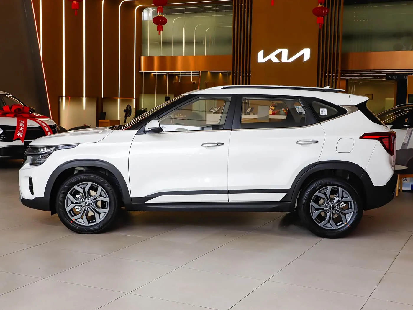 Kia Seltos 2023 1.5L IVT Luxury Edition
