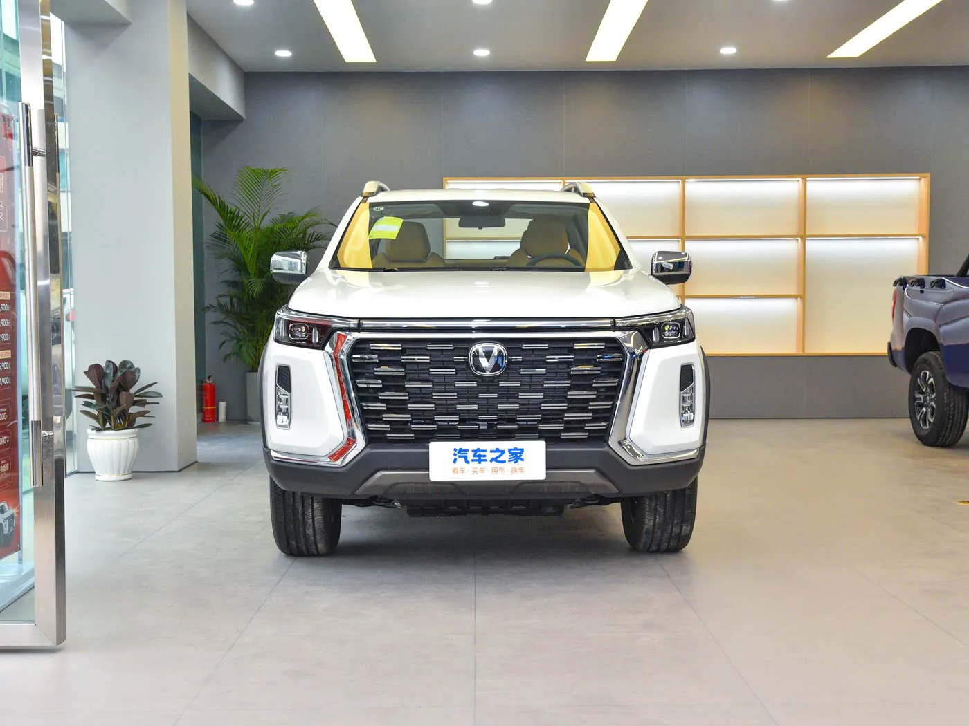 Changan Changan Lantouzhe Pickup 2023 2.0T Automatic 4WD Gasoline Navigator Standard Box