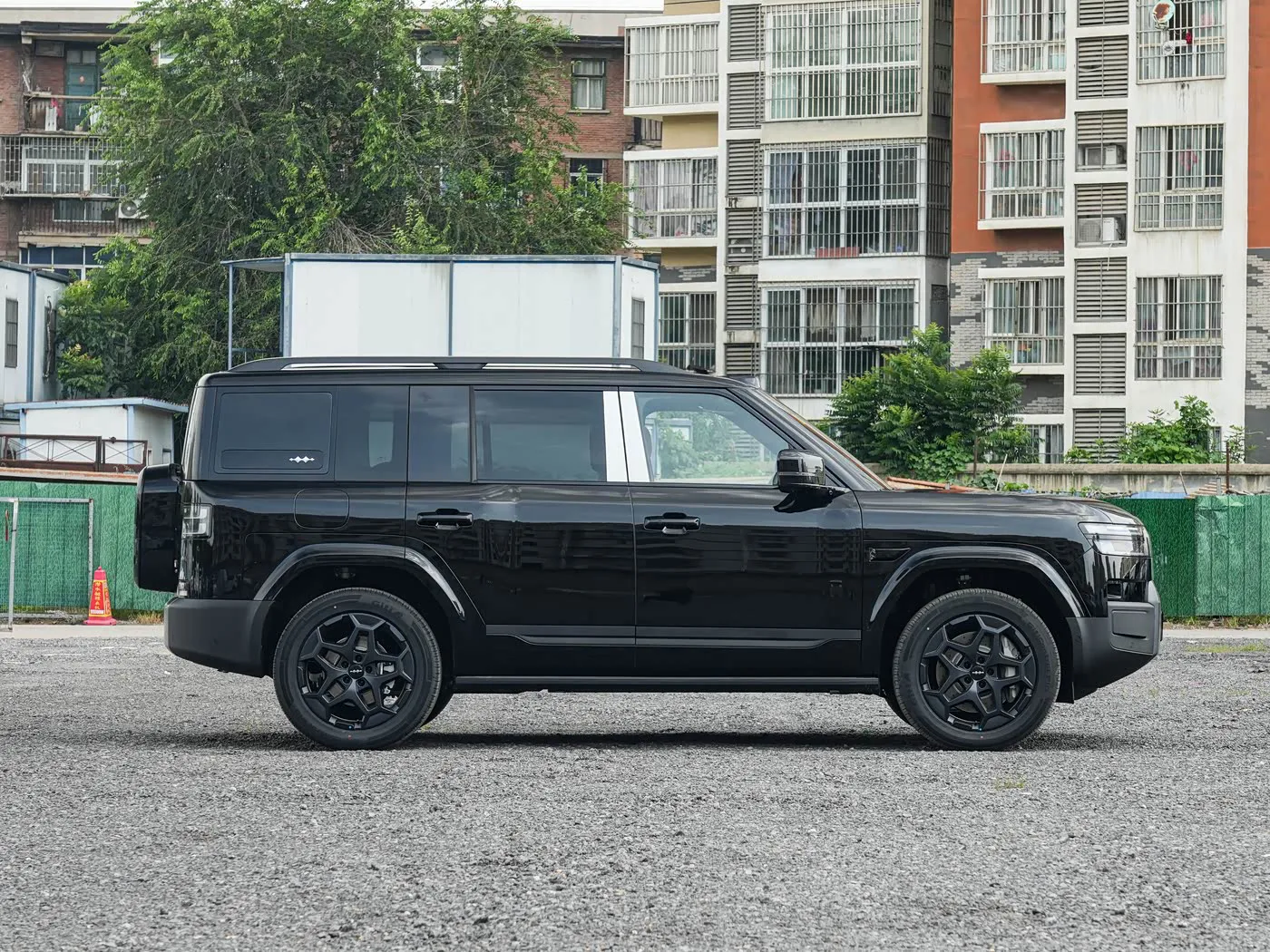 Formula Leopard‌ Titanium 7 2025 Model 190KM AWD Ultra Edition