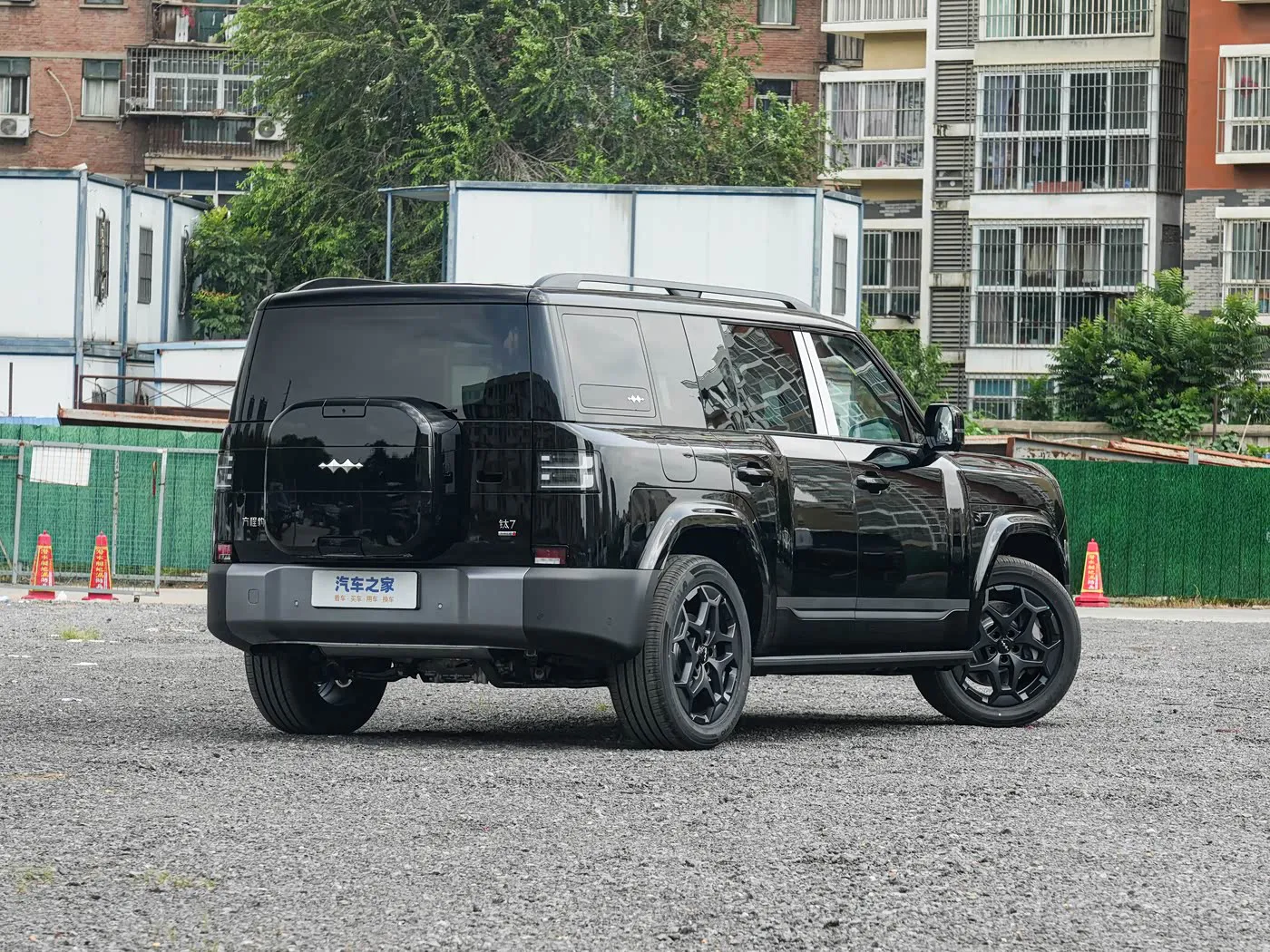 Formula Leopard‌ Titanium 7 2025 Model 190KM AWD Ultra Edition