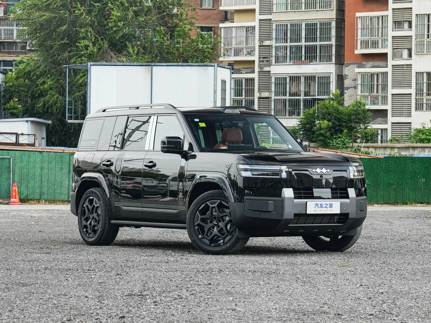 Formula Leopard‌ Titanium 7 2025 Model 190KM AWD Ultra Edition