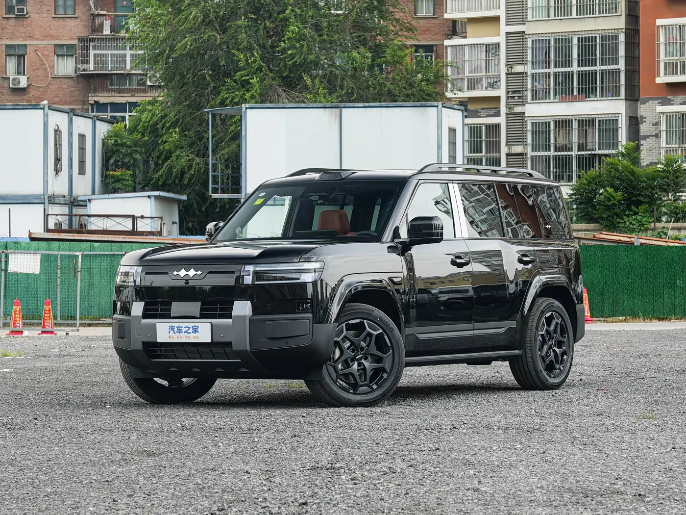 Formula Leopard‌ Titanium 7 2025 Model 190KM AWD Ultra Edition