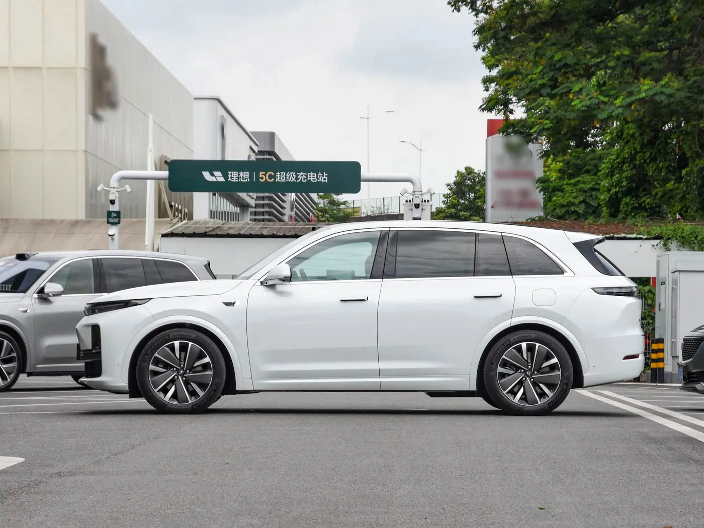 Li Auto Li L7 2025 Pro Smart Refresh Edition