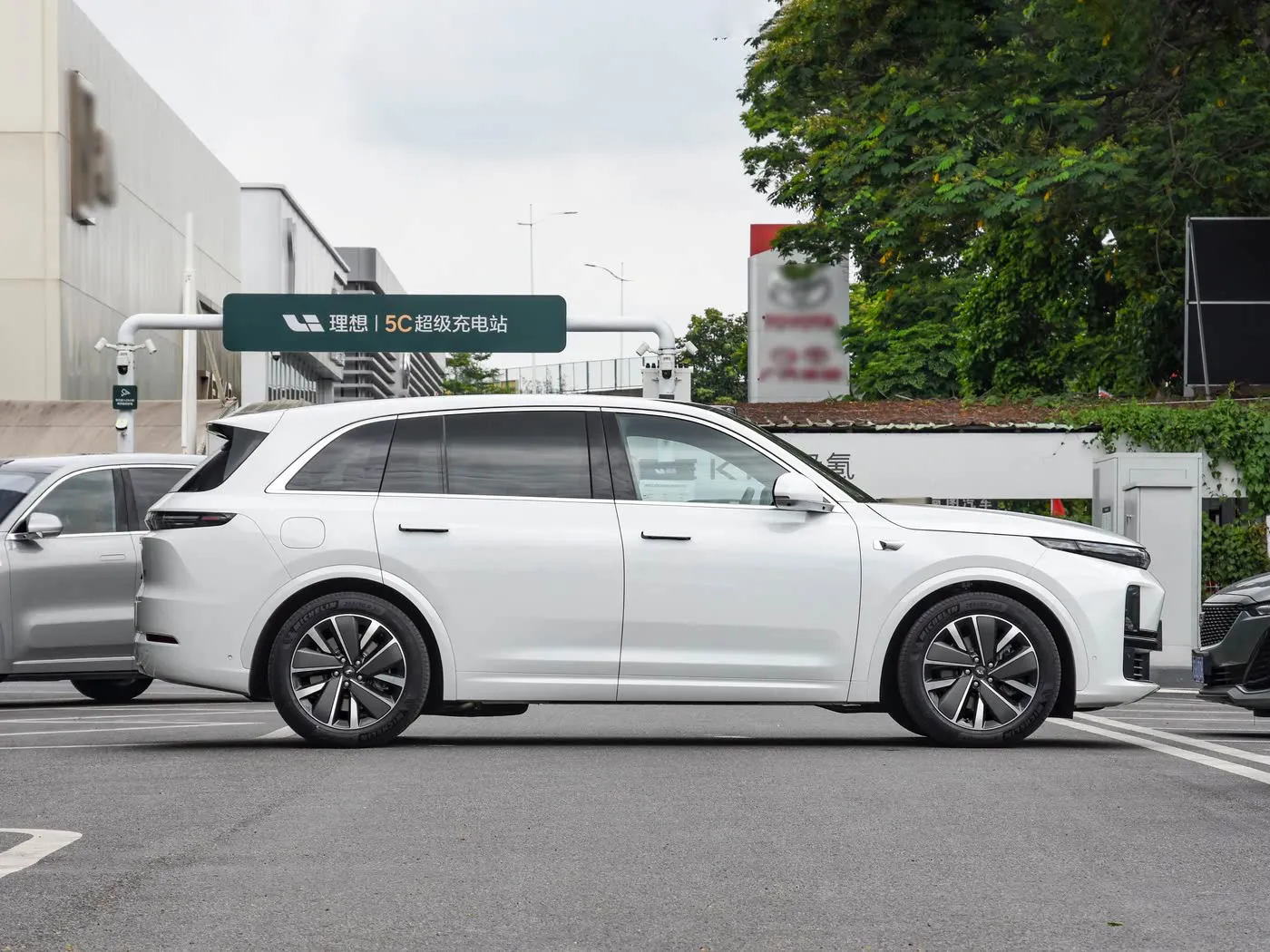 Li Auto Li L7 2025 Pro Smart Refresh Edition