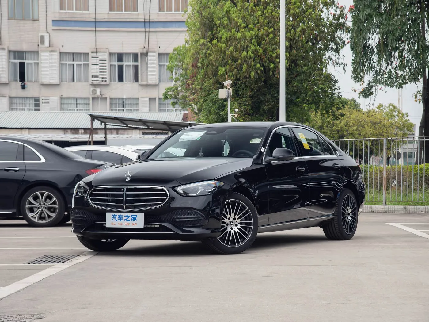 Mercedes-Benz Mercedes-Benz C-Class 2025 C 260 L