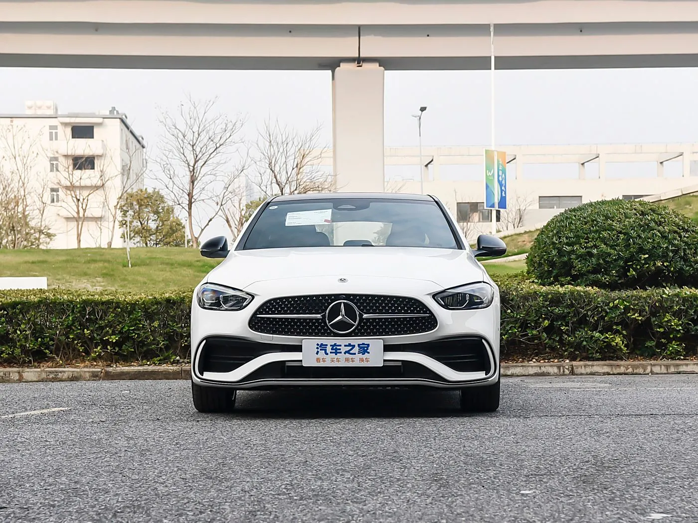 Mercedes-Benz C-Class 2025 C 260 L Night Edition Sport