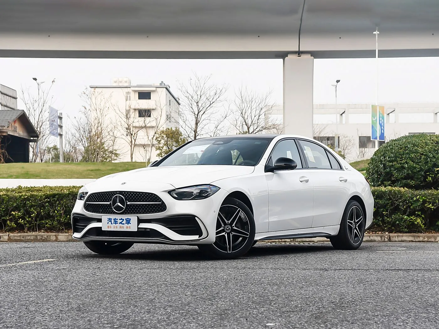 Mercedes-Benz C-Class 2025 C 260 L Night Edition Sport