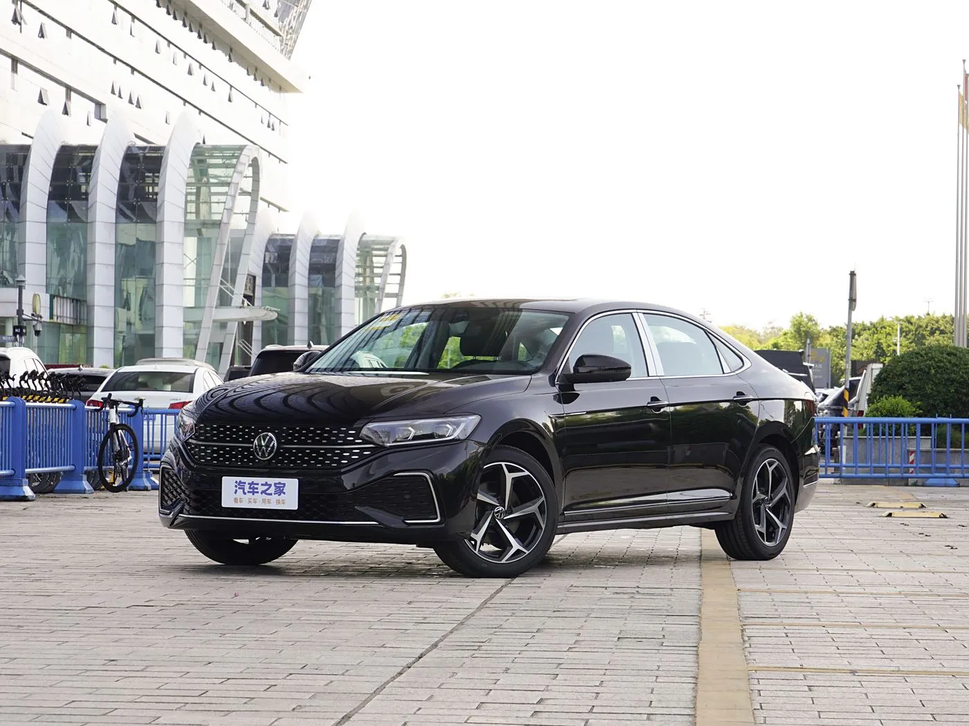 Volkswagen Passat 2025 Premium Edition 380TSI Starry Sky Dragon Edition