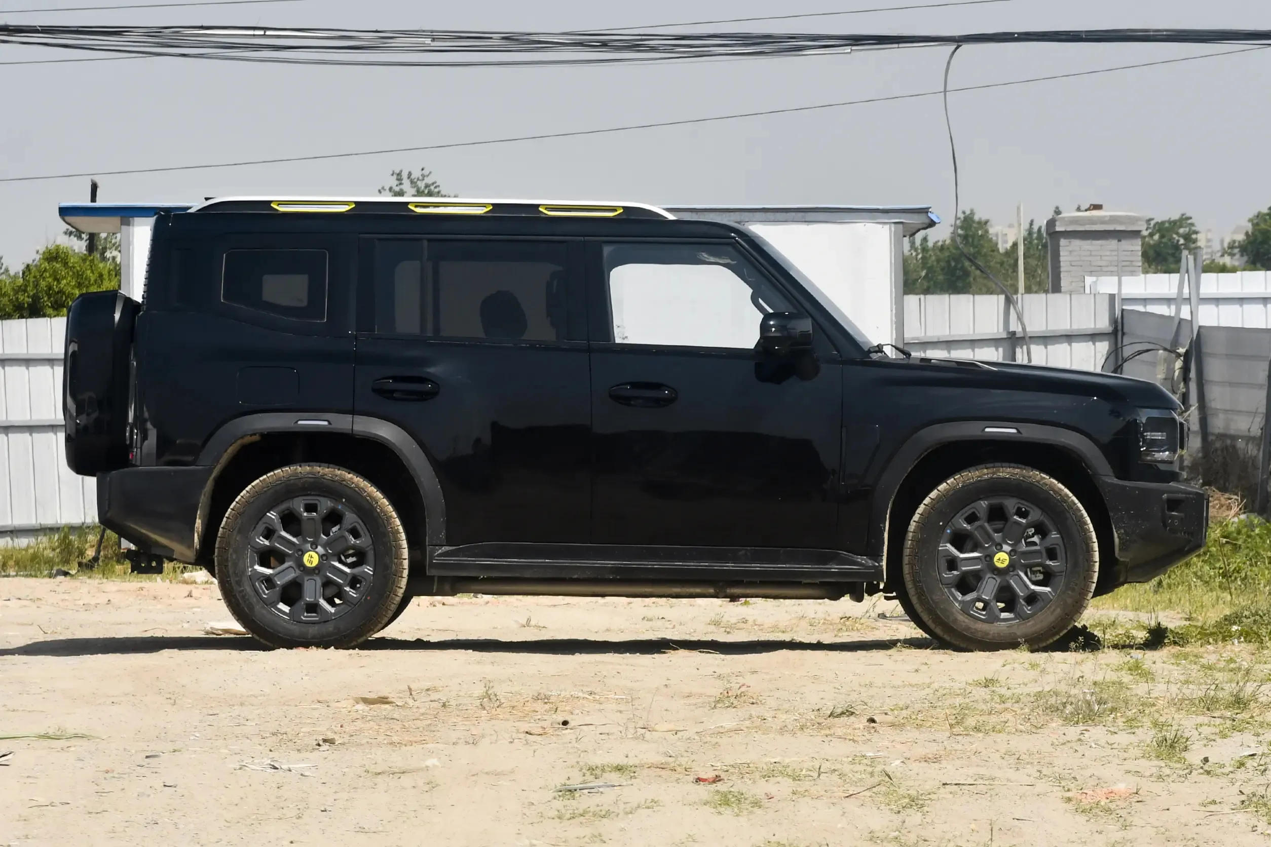 Jetour ShanHai T2 1.5TD DHT 206km AWD Wilderness Edition