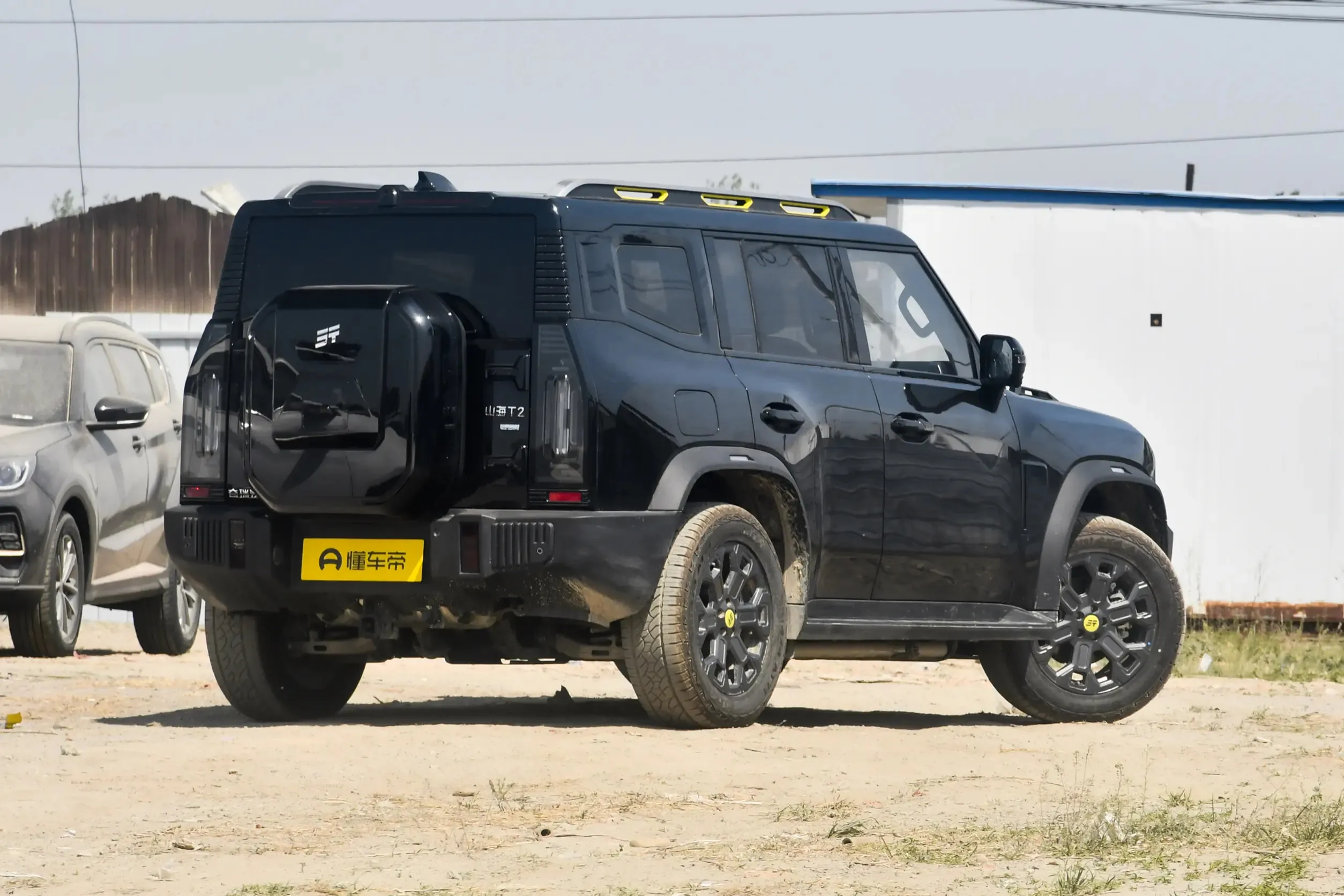 Jetour ShanHai T2 1.5TD DHT 206km AWD Wilderness Edition