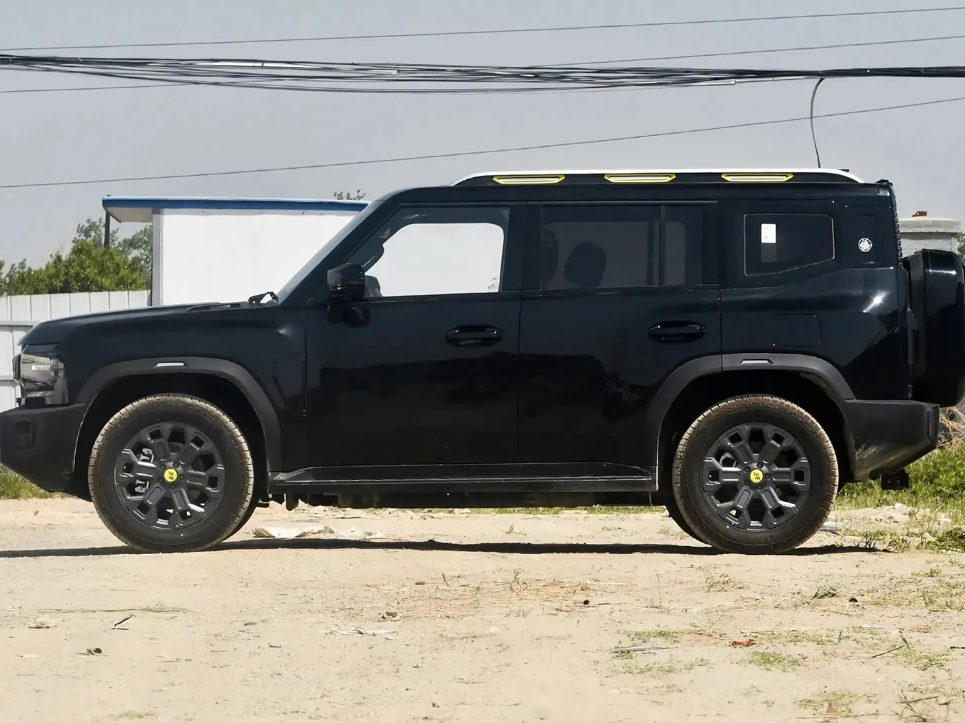 Jetour ShanHai T2 1.5TD DHT 206km AWD Wilderness Edition