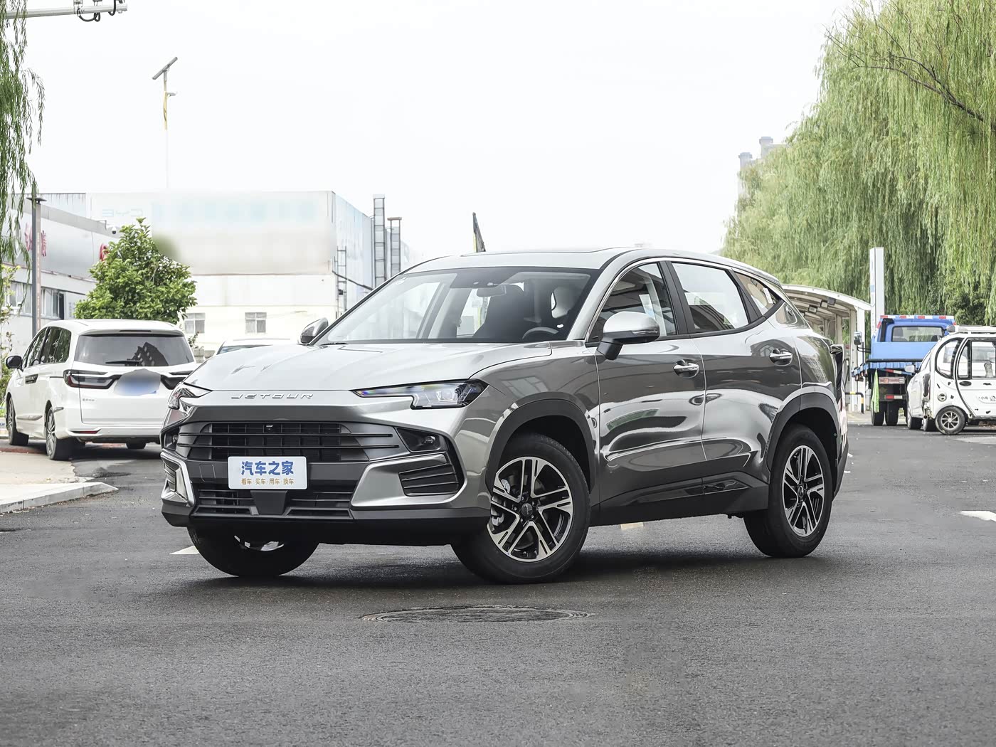 4 Jetour Da Sheng 2026 Model 1.5T DCT Luxury Edition 5-Seater